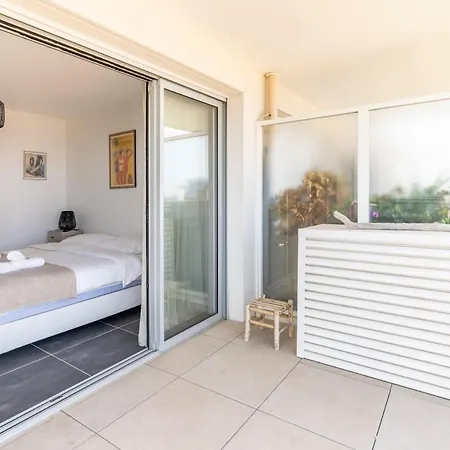 3br Retreat Private Rooftop Pool
