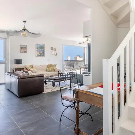 3br Retreat Private Rooftop Pool Apartment *